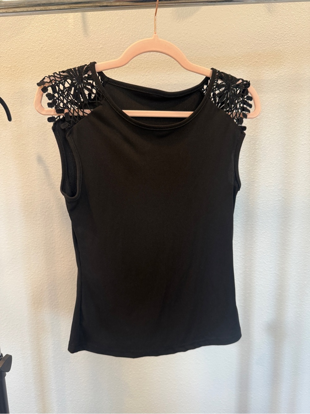 Women’s Black Crochet Shoulder Tank Top with ribbed body